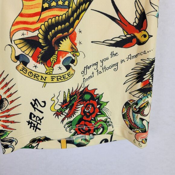 Ed Hardy Womens Graphic Biker Shorts Size XS Yellow Mid Rise Athleisure Tattoo - Picture 6 of 7